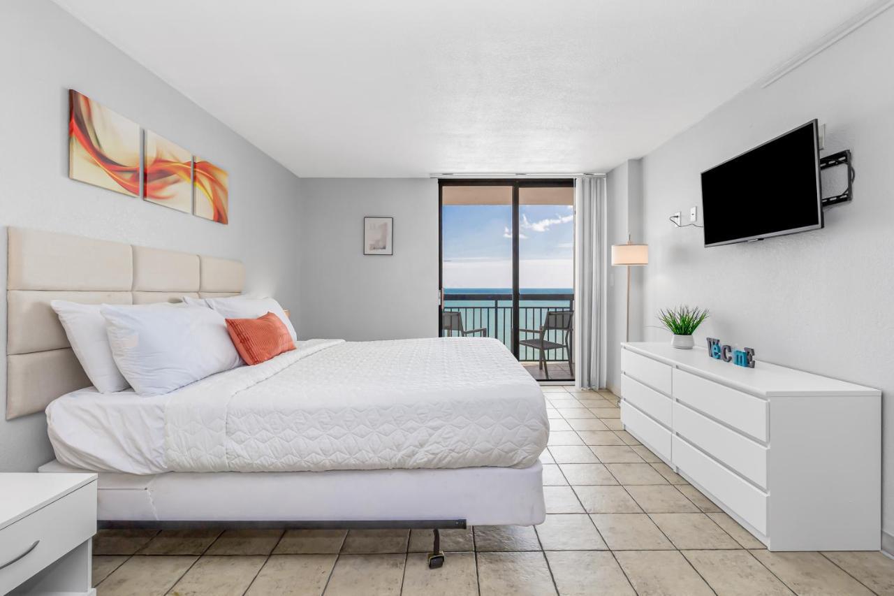 Beachfront Romantic Studio Escape W Perfect View 1212 Миртл-Бич Экстерьер фото