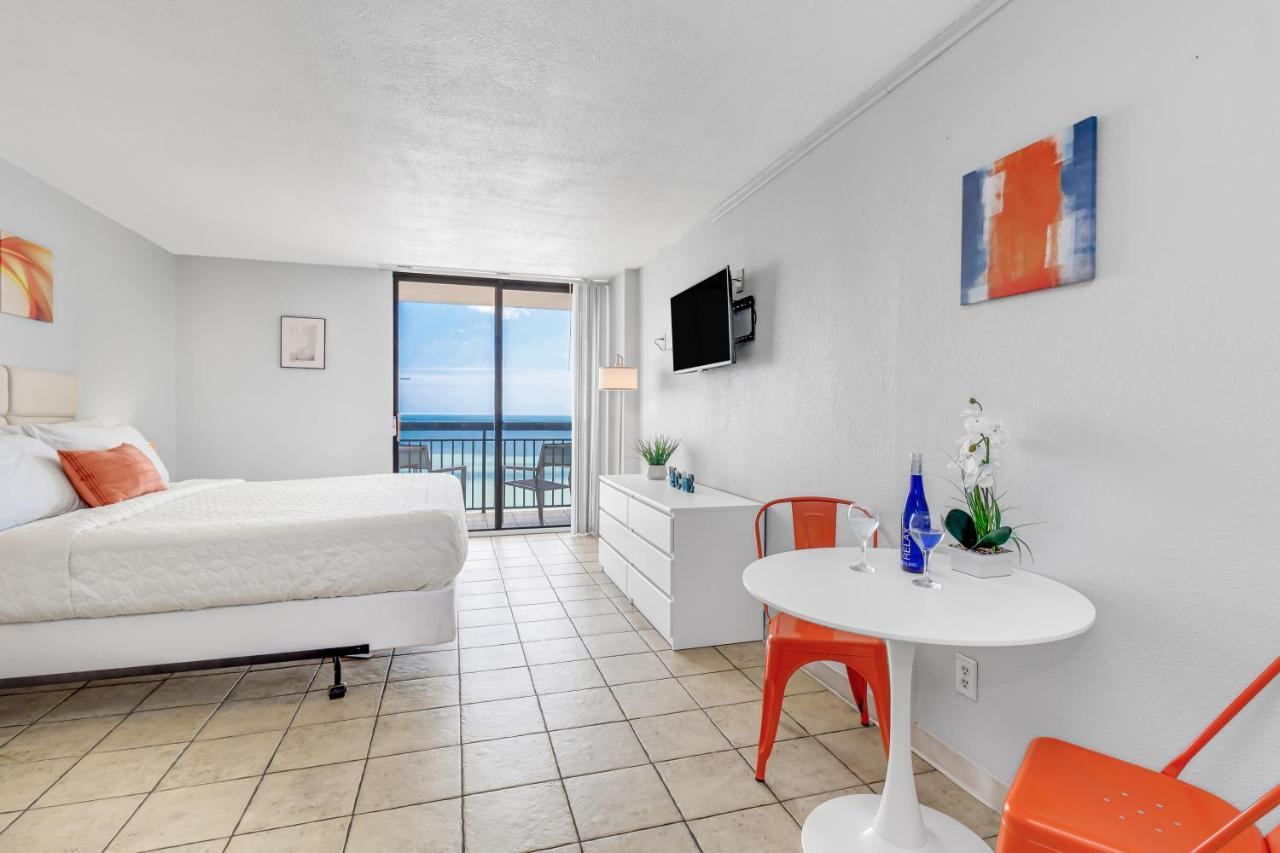 Beachfront Romantic Studio Escape W Perfect View 1212 Миртл-Бич Экстерьер фото